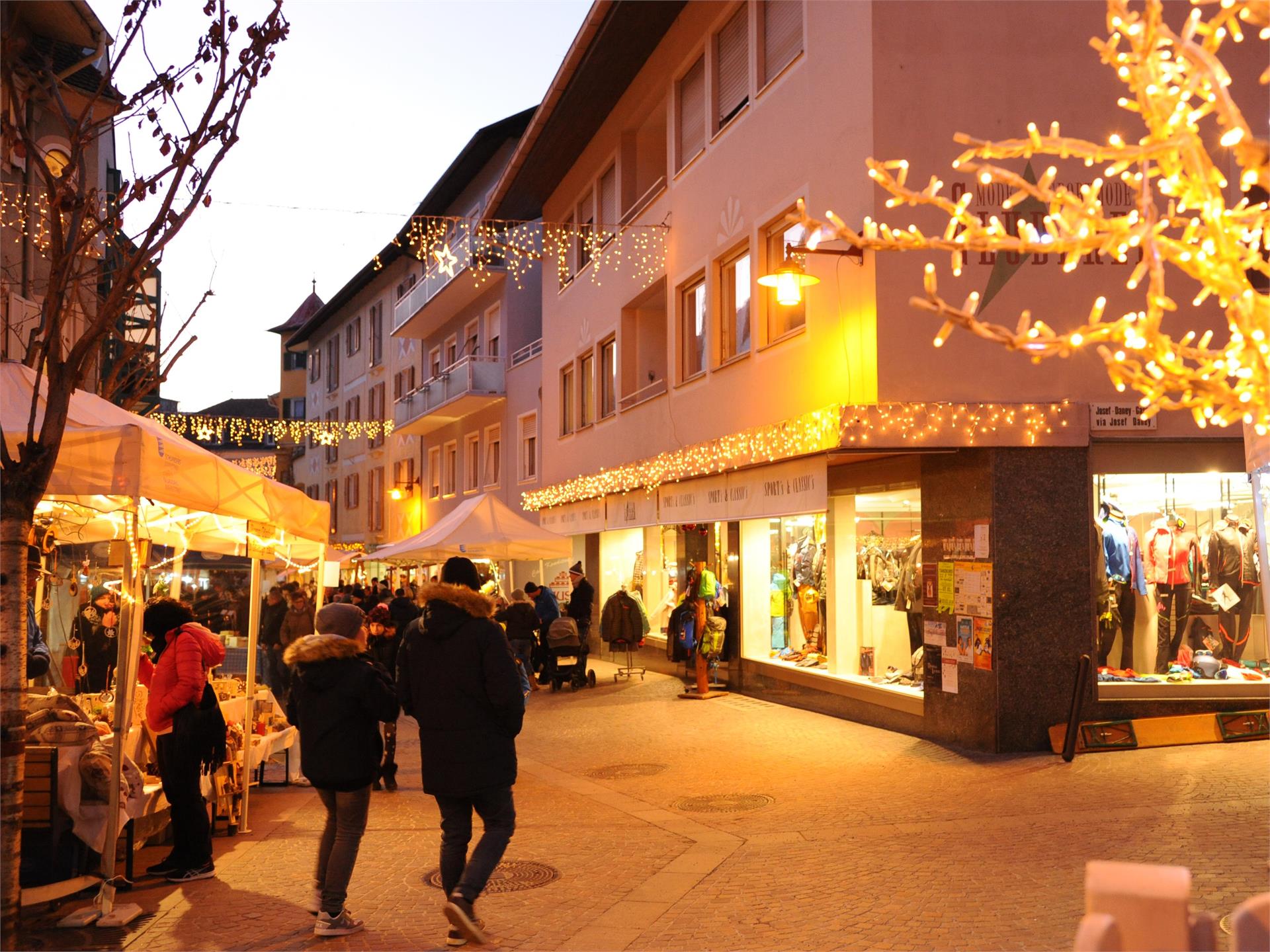 Weihnachtsmarkt In Schlanders Suedtirol Info