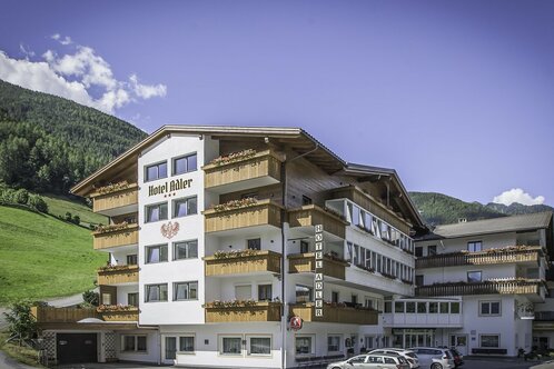 Adler Hotel