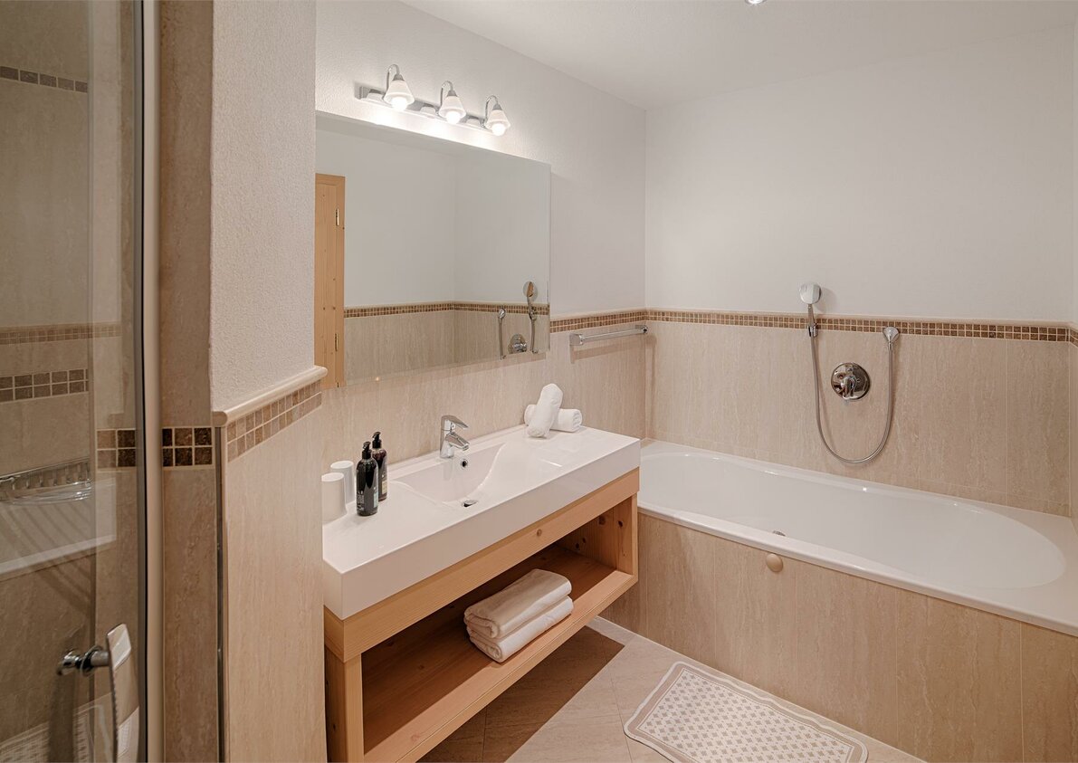 DOPPELZIMMER SUPERIOR