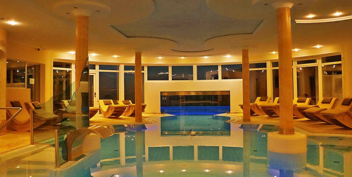 Swimmping pool