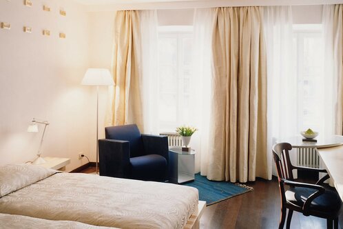 Superior room, artist Arnold Maria Dall'O