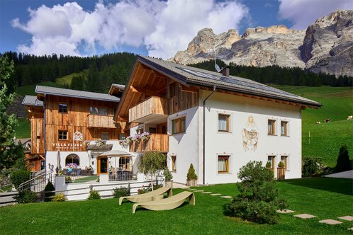 Garni + app. Villa Flora