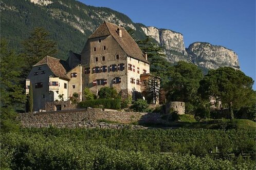 Garni castello Englar