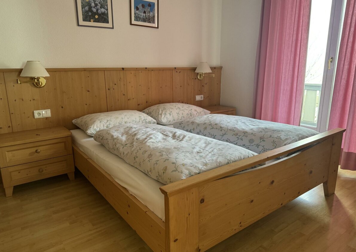 Camera da letto appartamento n.5