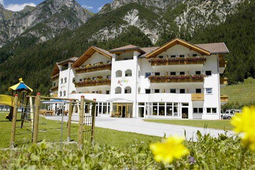 Hotel Alpin