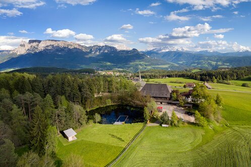 Hotel Ansitz Kematen view to the Dolomites