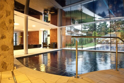 indoor swimming pool