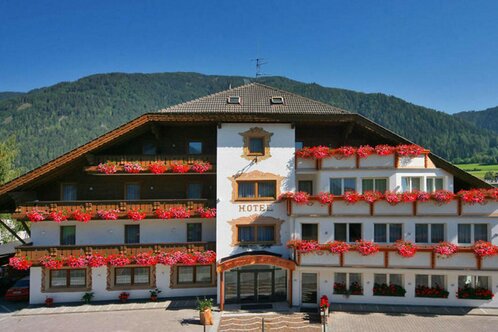 Hotel Kronplatzer Hof