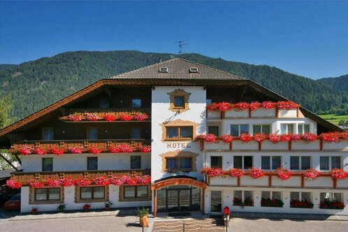 Hotel Kronplatzer Hof