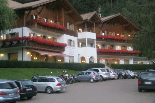 Hotel Albergo Larch