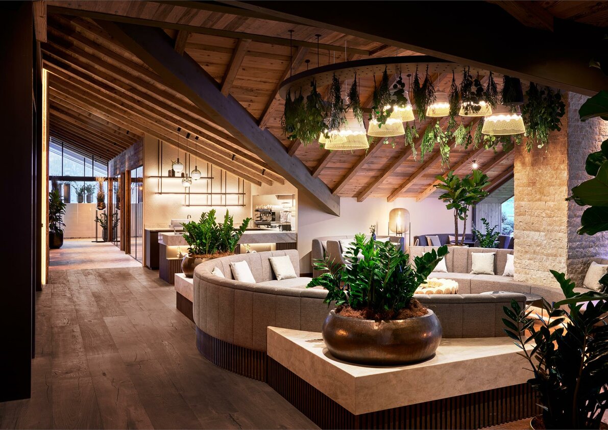 Timeless Sky SPA Cloud 7 Drinks & Smoothie Bar