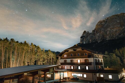 Hotel Waldsee in der Nähe der Seiseralm in Südtirol Dolomiten, Völs am Schlern