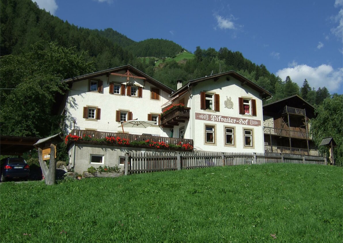 Pifrailerhof im Sommer