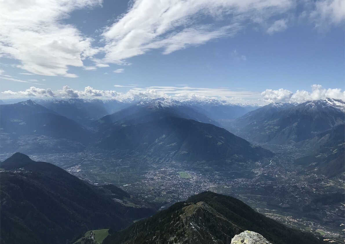 Ausblick vom Ifinger - Naturchalet Piz Aich in Hafling, Südtirol