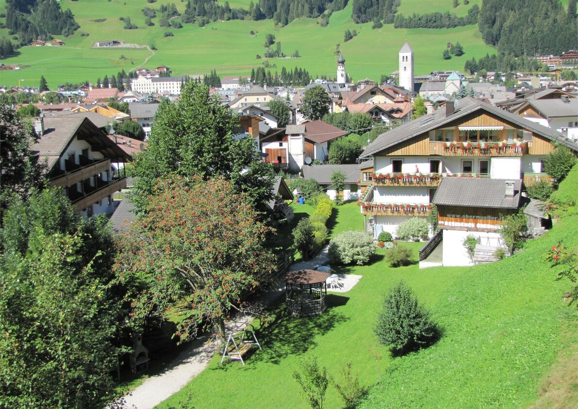 giardino dietro con vista a San Candido