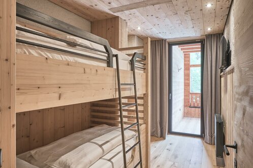 Mountain Family Lodge