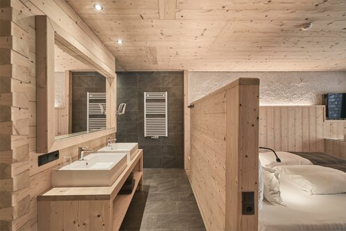 Mountain Lodge