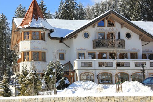 Turm-Hotel  Gschwendt