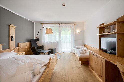 Double room with extra bed