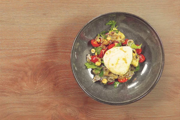 Mozzarella Alla Griglia Con Melanzane Al Vapore