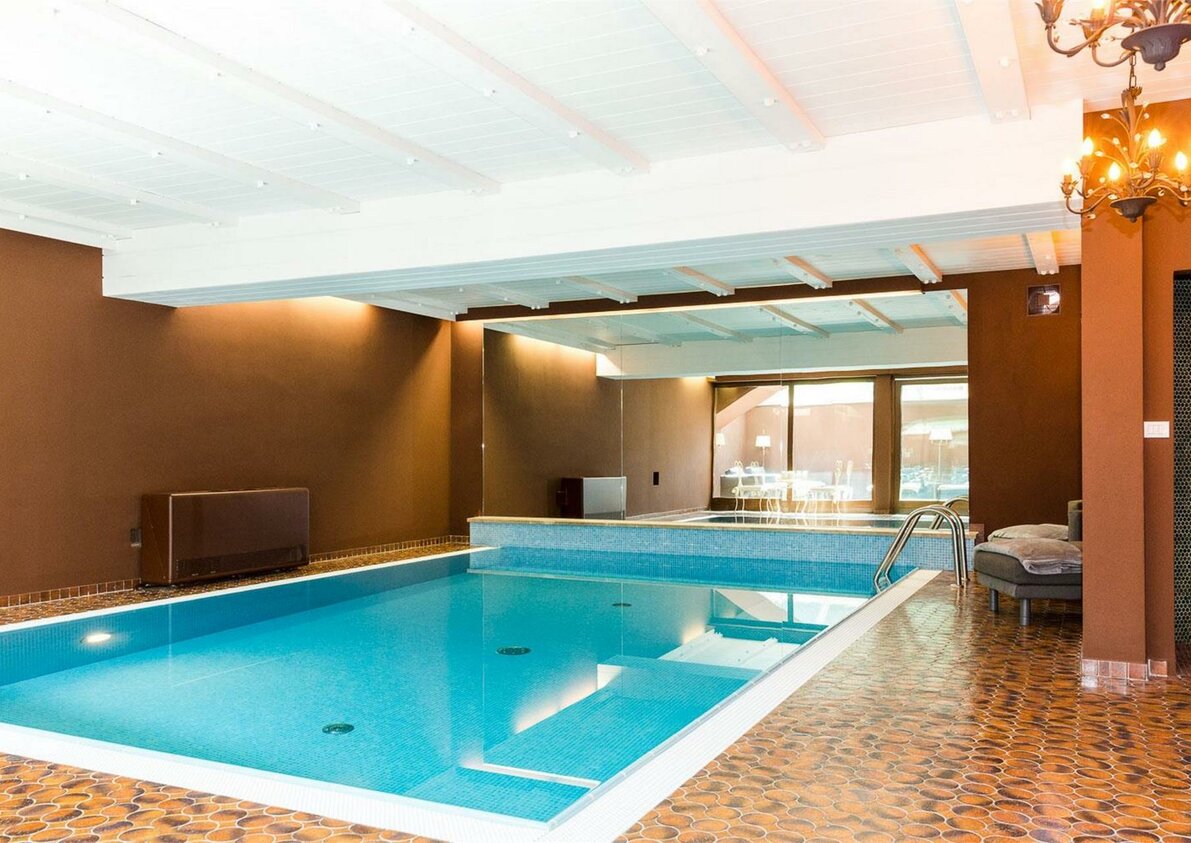 Piscina nel Res. Mayr
