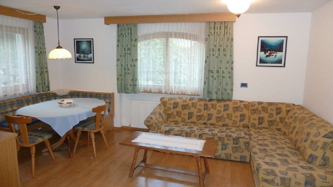 Wohnzimmer-Küche