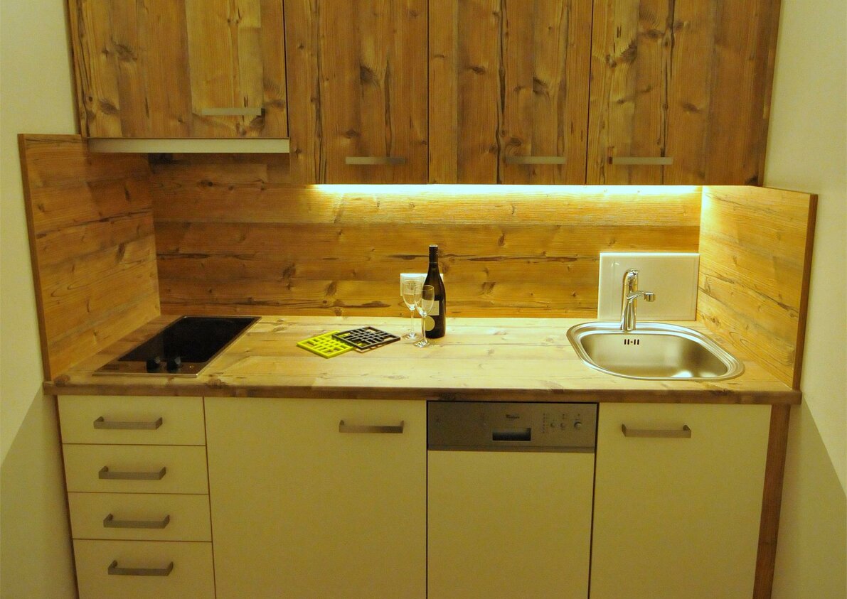 Cucina nuova con lavastoviglie