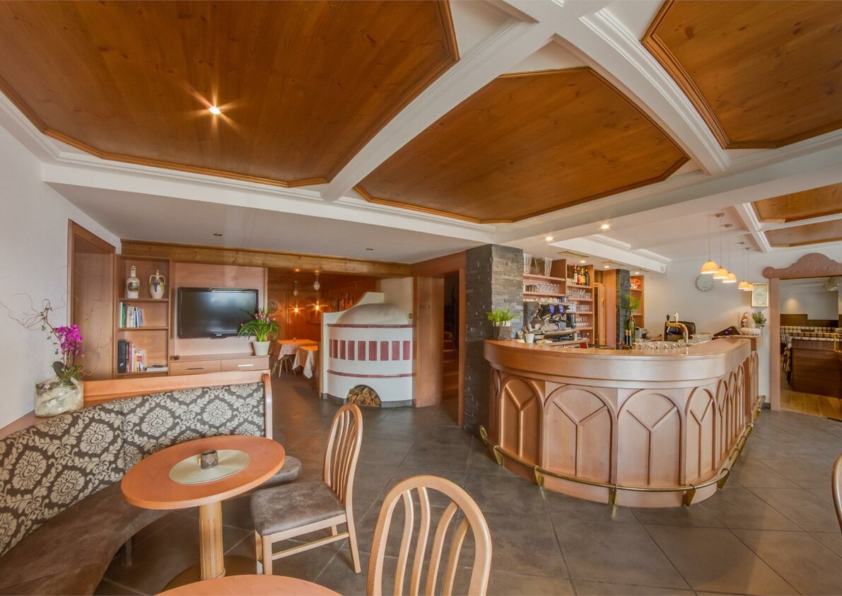 Unsere neue Bar - Hotel Alber, Vöran