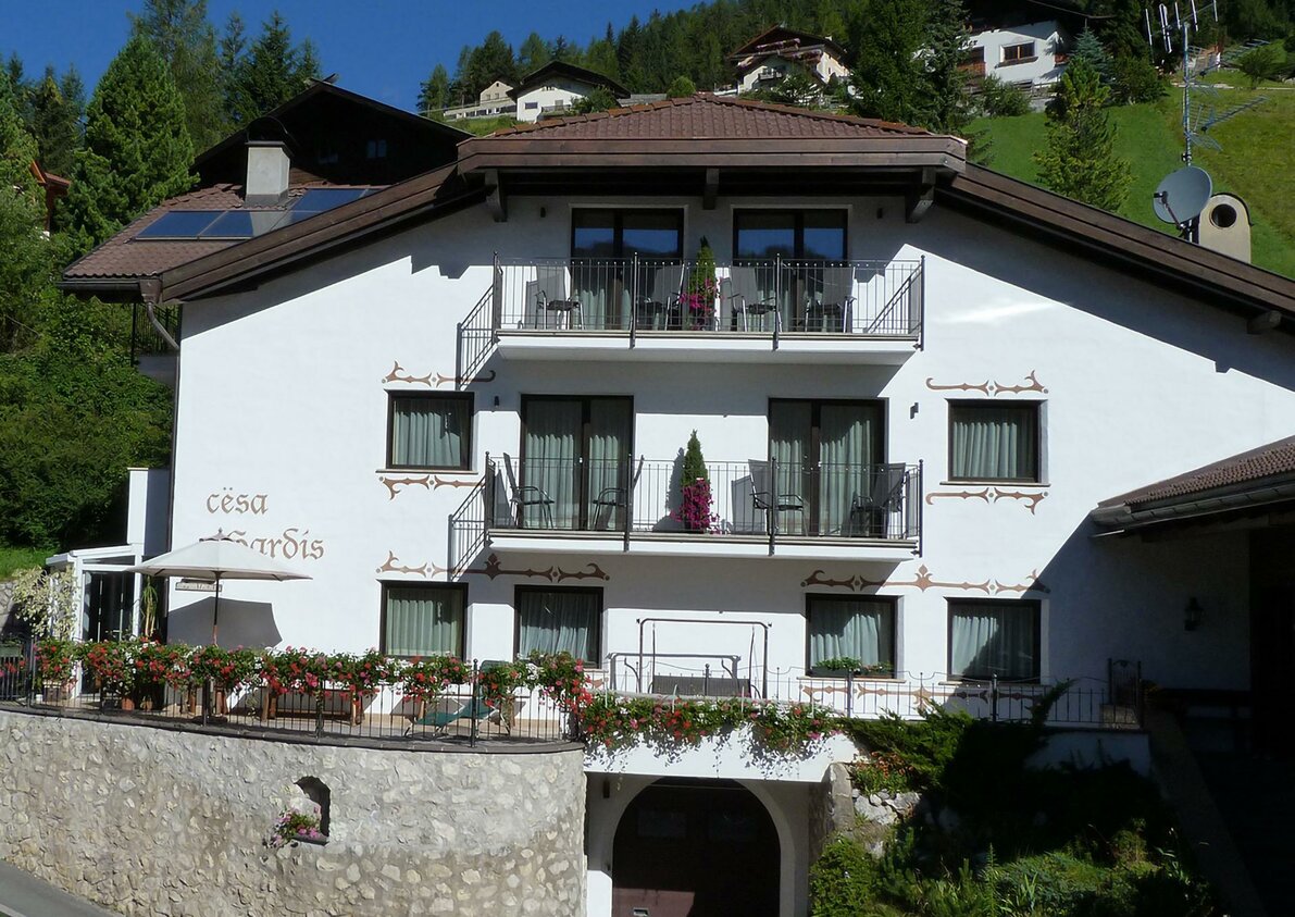 Apartments Cesa Gardis