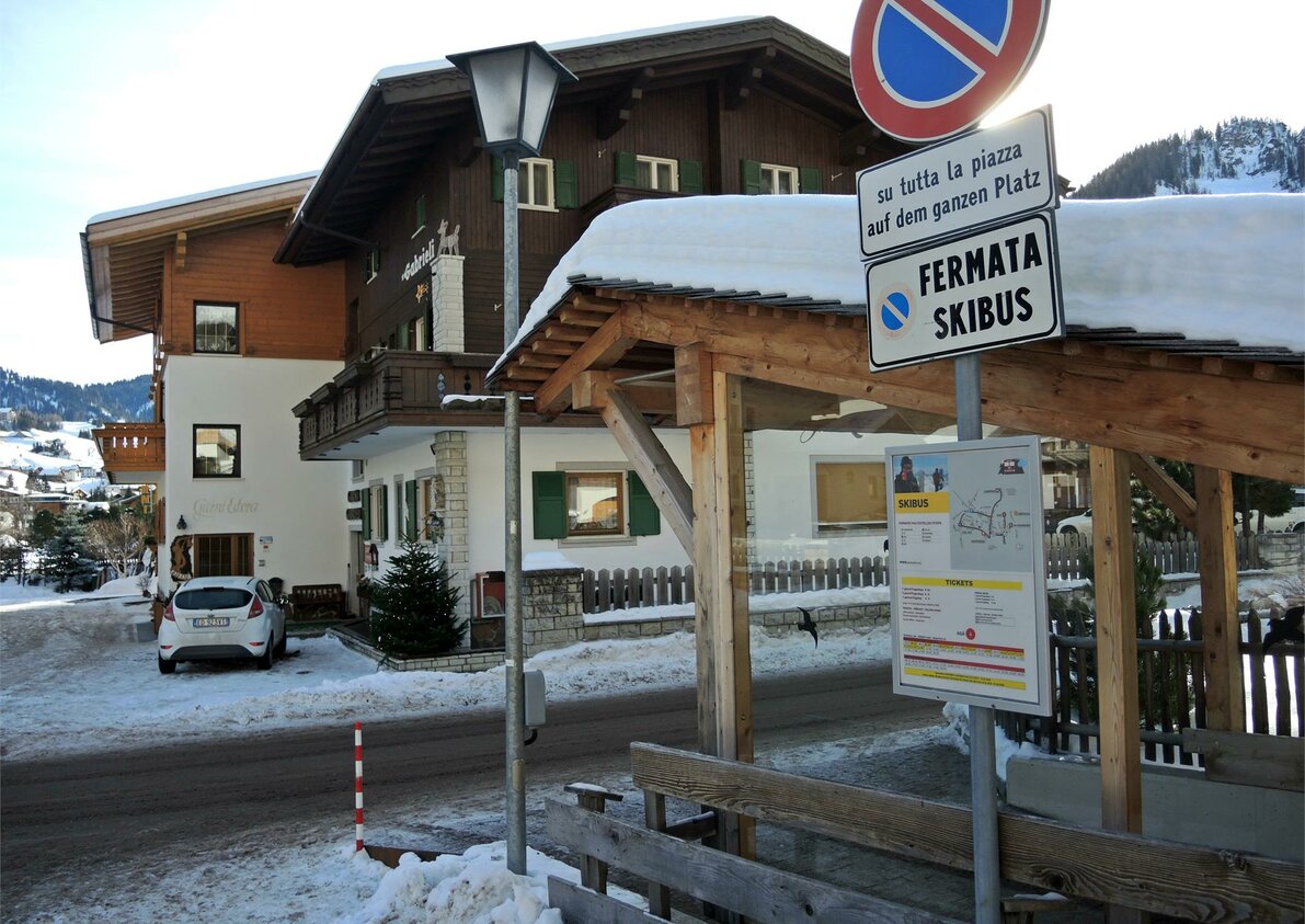 Ski-Bus stop