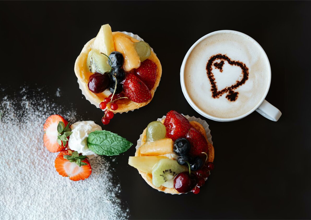 Kuchen und Kaffee