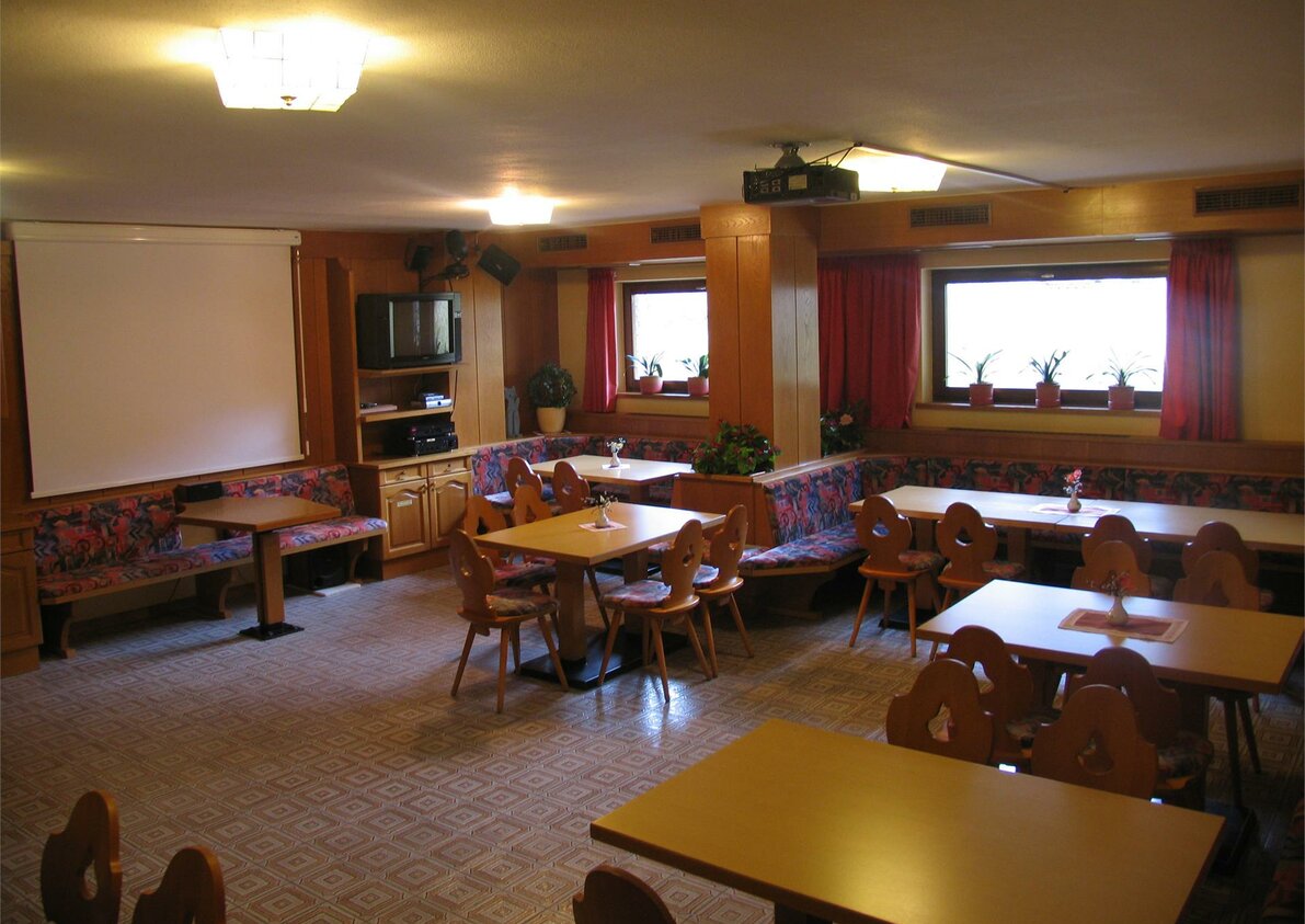 Sala Tv con schermo grande
