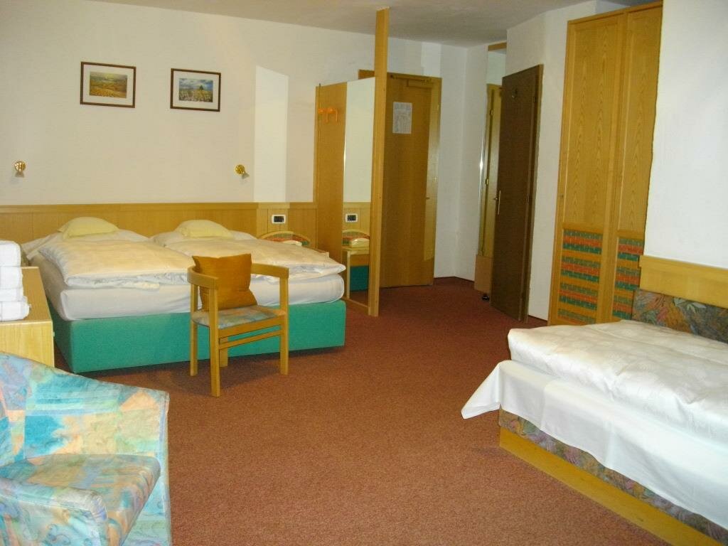 Vierbettzimmer
