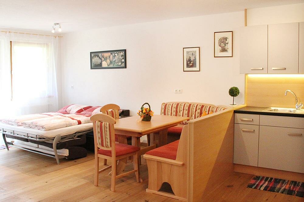 Schlafbereich ausziehbare Couch
