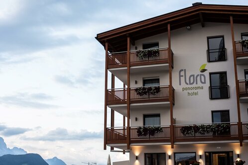 Panorama-Hotel Flora