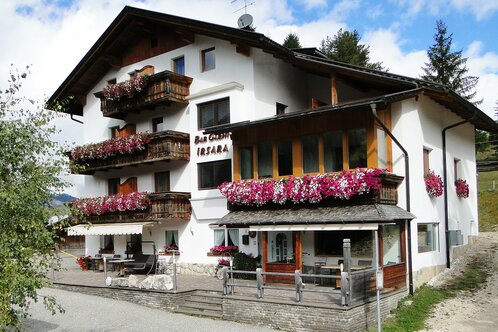 Garní Irsara estate