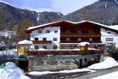 Weiherhof Gasthof Hotel