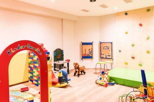 Flora Hotel & Suites - Sala giochi