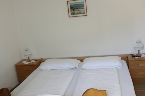 Doppelzimmer mit Ehebett