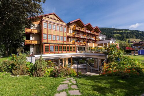 Hotel im Sommer