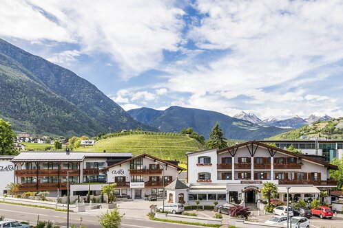 Hotel Clara
