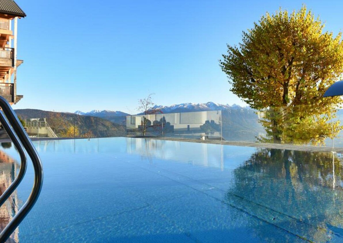 Infinitypool Autunno