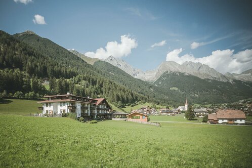Hotel Vierbrunnenhof
