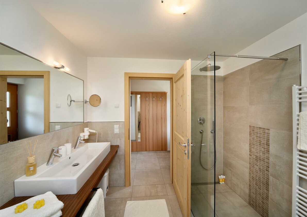 Badezimmer - Pichlerhof in Hafling, Südtirol