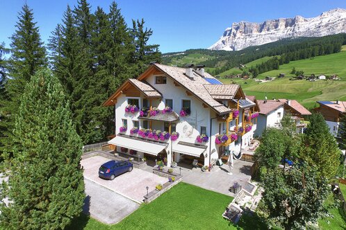 Garni + app. Lastëis