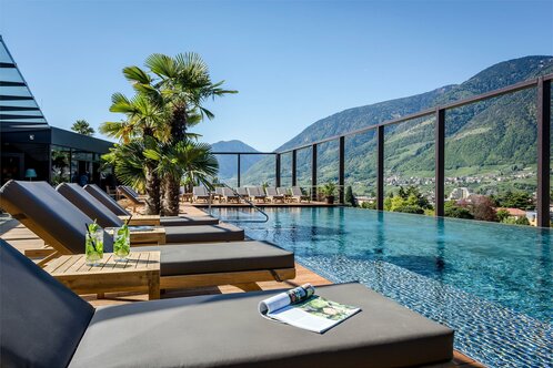 Infinitypool