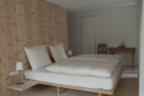 Ultimo Valley Room
