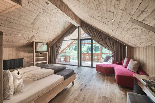 Superior Lodge