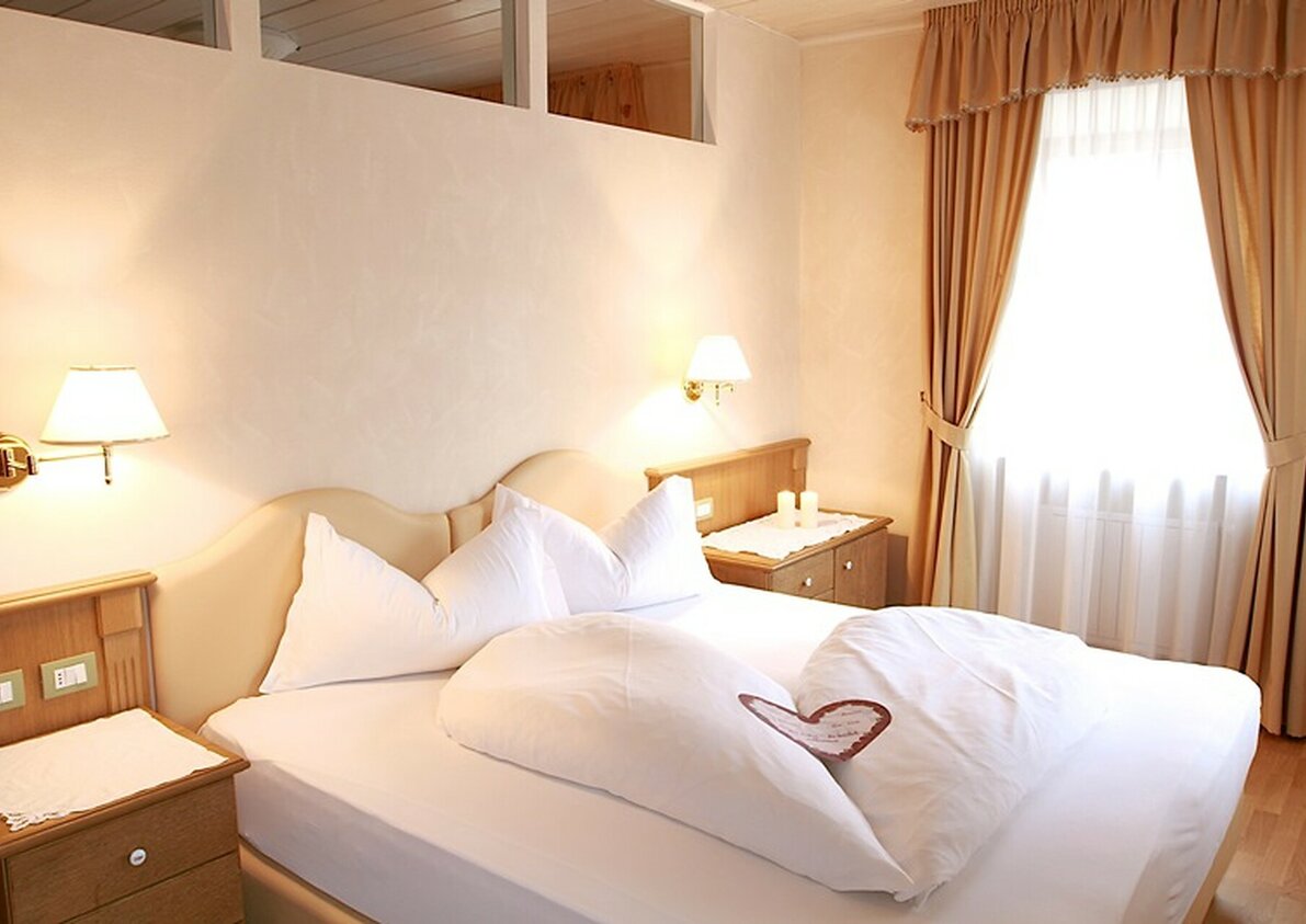 Romantic room