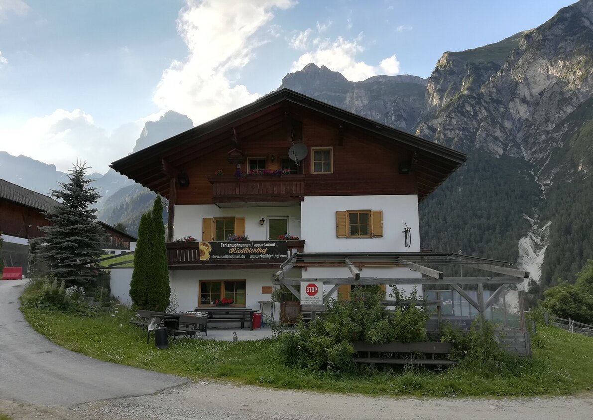 Riedlbichlhof 4